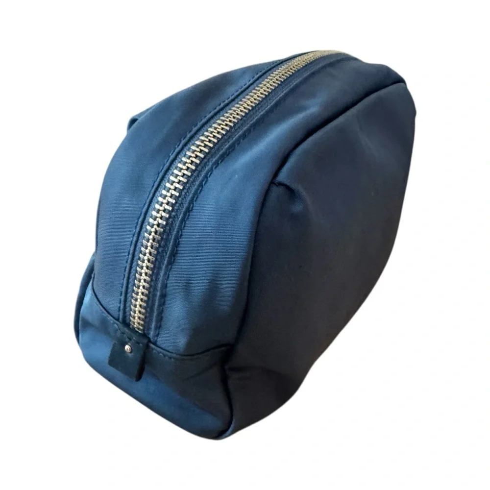 Tumi Blue Nylon Zip Travel‎ Makeup Storage Bag Case